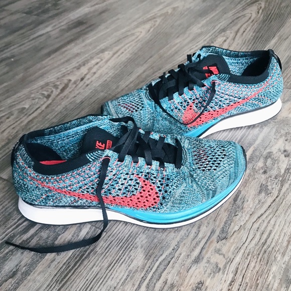 Nike Other - NIKE • Men’s Flyknit Racers size 7.5